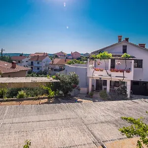 Rose Apartment Krk Town